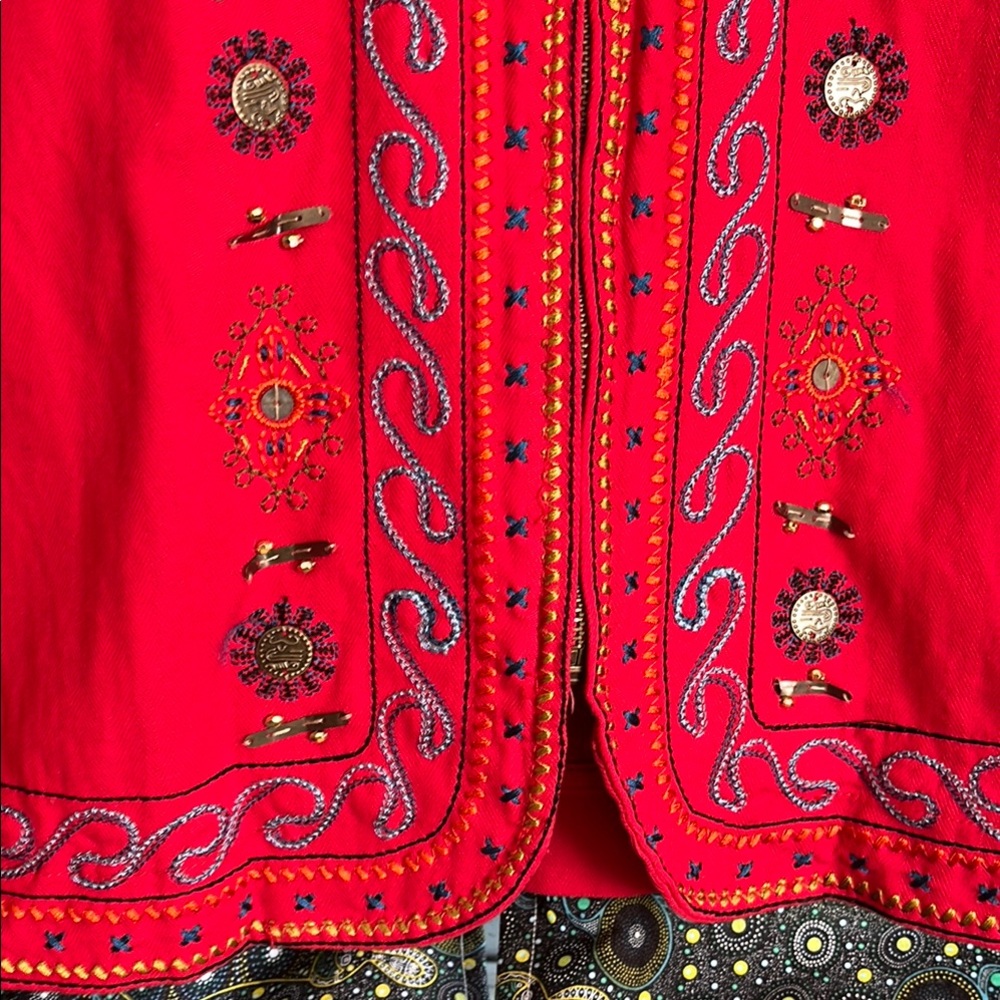 Vintage 90s Y2K Red Embroidered Women's Blazer by Graff Size M - Picture 3 of 9